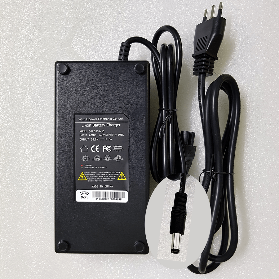 caricabatteria litio battery charger li ion 48 54.6v d power connettore mono bici elettrica e bike Caricabatteria litio battery charger Li-ion 48-54.6V D-Power connettore mono bici elettrica e-bike
